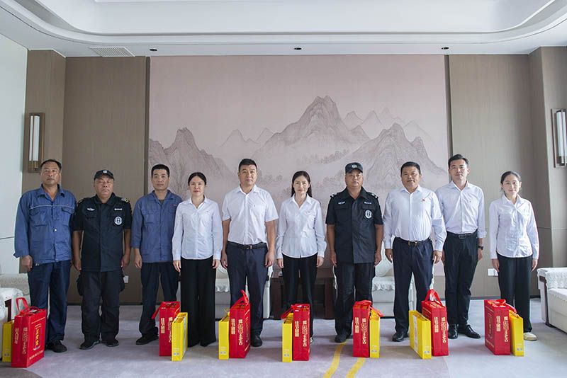 共敘魚水情！衛華集團開展“八一”慰問及退役軍人座談會